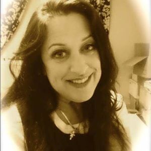 Meet your Posher, Teresa